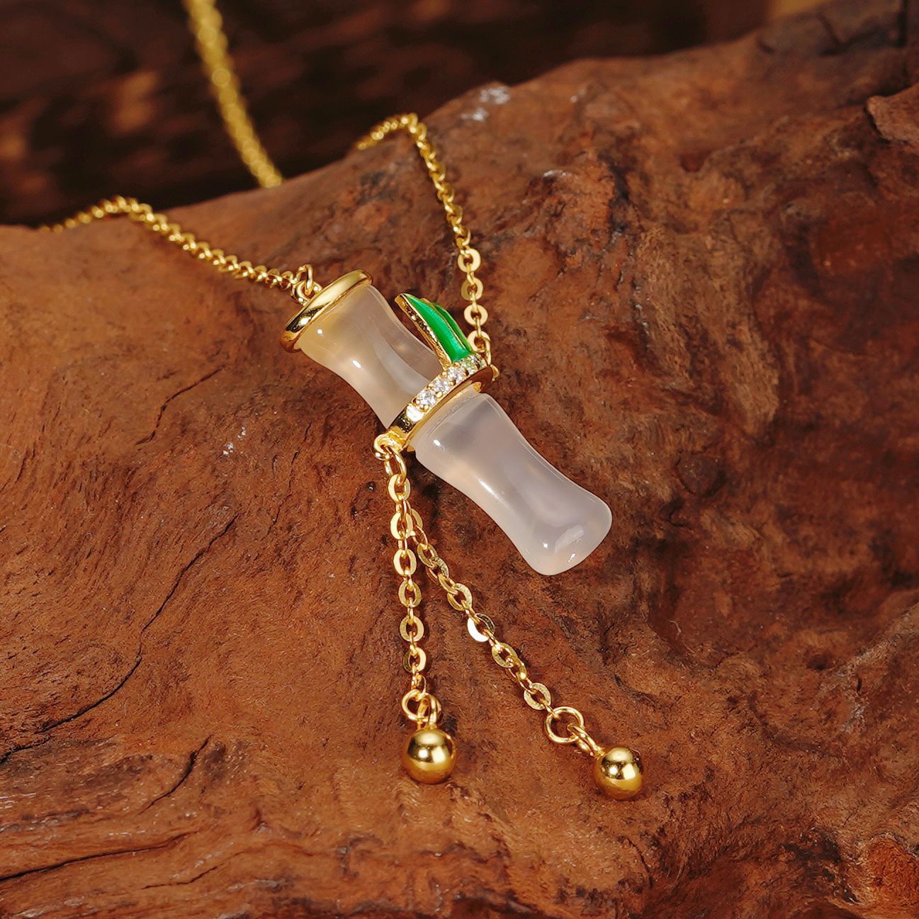 Wholesale Antique White Chalcedony Bamboo Necklace